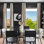 Riverview With Garage And Balcony And Walk Downtown * Nashville