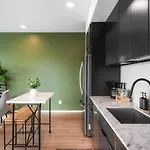 Riverview With Garage And Balcony And Walk Downtown Nashville