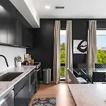 Holiday home Riverview With Garage And Balcony And Walk Downtown
