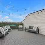 Music City Mansion 2 Miles To Broadway - 13 Beds