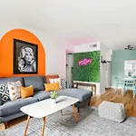 Apartment Dolly's Oasis On Music Row