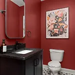 4 Bedroom House With Hot Tub And Backyard Close To Downtown Holiday home Nashville