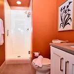 Apartment Nashvilles Wildwest Getaway *