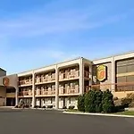 Super 8 By Wyndham Hermitage 2*