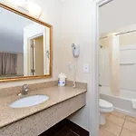 Motel Americas Value Near Downtown Nashville