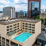 Courtyard By Marriott Nashville Vanderbilt West End