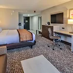 Western Executive Residency Hotel 3*