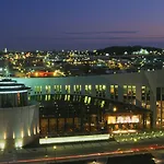 Hotel Sonesta Airport 4*