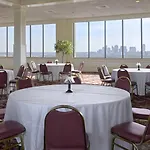 Millennium Maxwell House Hotel 3*
