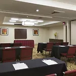 Doubletree By Hilton Airport 3* Nashville