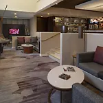 Hotel Courtyard By Marriott Airport Nashville