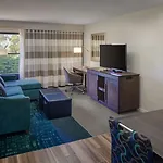 Hotel Hampton & Nashville-airport