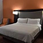 Express & Southeast - Antioch By Ihg Hotel