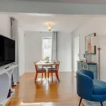 Nashville\'S Primrose Cottage In Hip Belmont Area