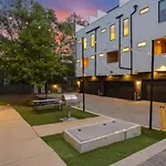 Play At 8th & Argyle Elite Vacation Spot Holiday home Nashville