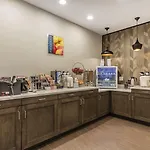 Western Airport - Bna 3*