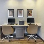 Western Airport - Bna Hotel