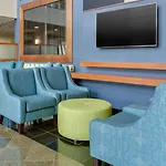 Drury & Airport 3*