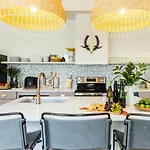 Outrider Buyout - 2 Units - Dt Nashville By Avantstay