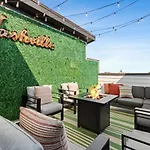 Private Rooftop Near Vanderbilt Only 2 Miles From Downtown Holiday home Nashville