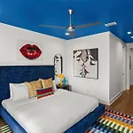 2 Adjacent Gem Great For Big Groups 8Th Ave S