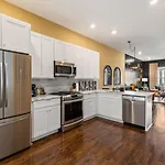 Holiday home Private Rooftop Near Vanderbilt Only 2 Miles From Downtown