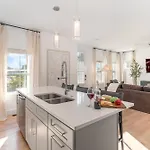 - 405 Marshall St #3 *