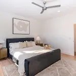 - 405 Marshall St #3 Holiday home