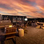 Rooftop Fire Pit Lounge Skyline Dt Nash Views Holiday home *