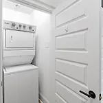 Holiday home Sleeps 20 Three Side By Side 10 Minutes To Broadway Nashville