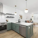Sleeps 20 Three Side By Side 10 Minutes To Broadway Holiday home Nashville