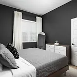 Sleeps 20 Three Side By Side 10 Minutes To Broadway *