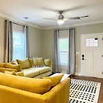 The Jefferson Weekend Haven Prime Location