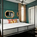 Upscale 12 South Penthouse With 2 Kings, Balcony 1 Of 7 Themed Lofts At Cowrite, Find Coffee And Tacos Downstairs, Complimentary Spin Class, Walk To Shopping In 12 South, 10 Minutes To Broadway, Parking, 24 Hr Hospitality Apartment