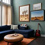 Soaring Ceilings & King Beds Overlooking Courtyard, 1 Of 7 Themed Lofts At Cowrite, Find Coffee And Tacos Downstairs, Complimentary Spin Class, Walk To Shopping In 12 South, 10 Minutes To Broadway, Parking, 24 Hr Hospitality * Nashville