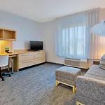 Towneplace By Marriott Airport Hotel 3*