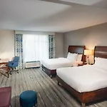 Hilton Garden Downtown Convention Center 3*