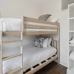 West End Oasis\'- 2 Side By Side Homes - Patios