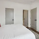 West End Oasis\'- 2 Side By Side Homes - Patios