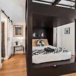 Nashville Haven With Gorgeous Skyline Views