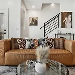 Nashville Haven With Gorgeous Skyline Views