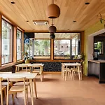 Modern Penthouse With Courtyard In Trendy 12 South, 1 Of 7 Themed Lofts At Cowrite, Find Coffee And Tacos Downstairs, Complimentary Spin Class, Walk To Shopping In 12 South, 10 Minutes To Broadway, Parking, 24 Hr Hospitality