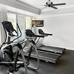 Landing Stunning 1bd Pool Clubhouse Nashville