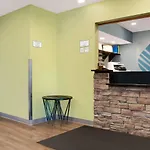 Hotel Woodspring Airport Nashville