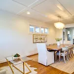 Holiday home Walk To 12 South Getaway With Outdoor Dining! *