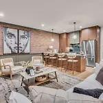 Holiday home New Music Loft-style With Rooftop Views Nashville