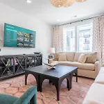 Two Luxury Homes Hot Tub Fire Pit City Views