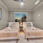 New Music Loft-style With Rooftop Views