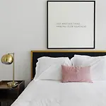 Holiday home Songbird A *