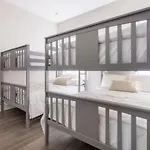 Holiday home Rooftop Views 4br 4ba 7 Beds Near Broadway *